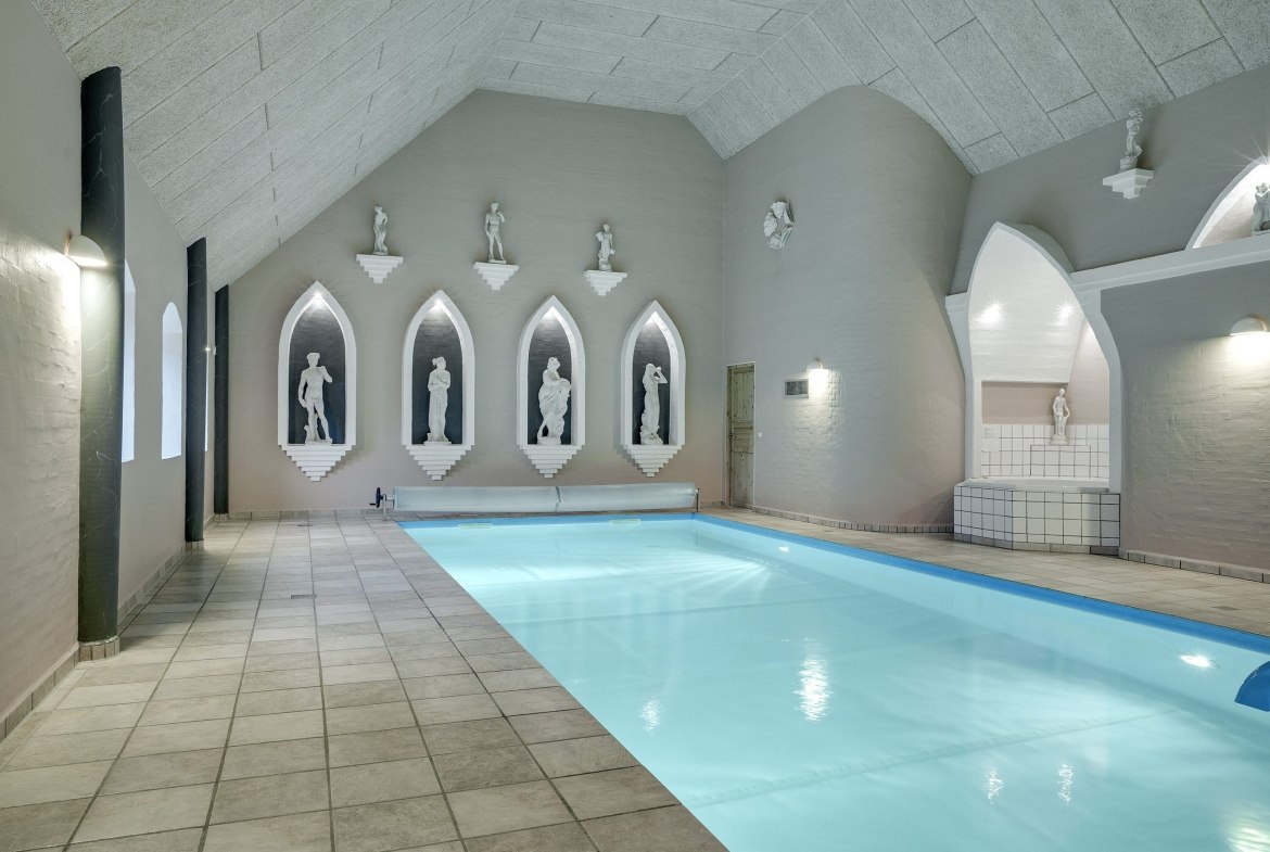 Herregårdsferie, wellness, poolhus
