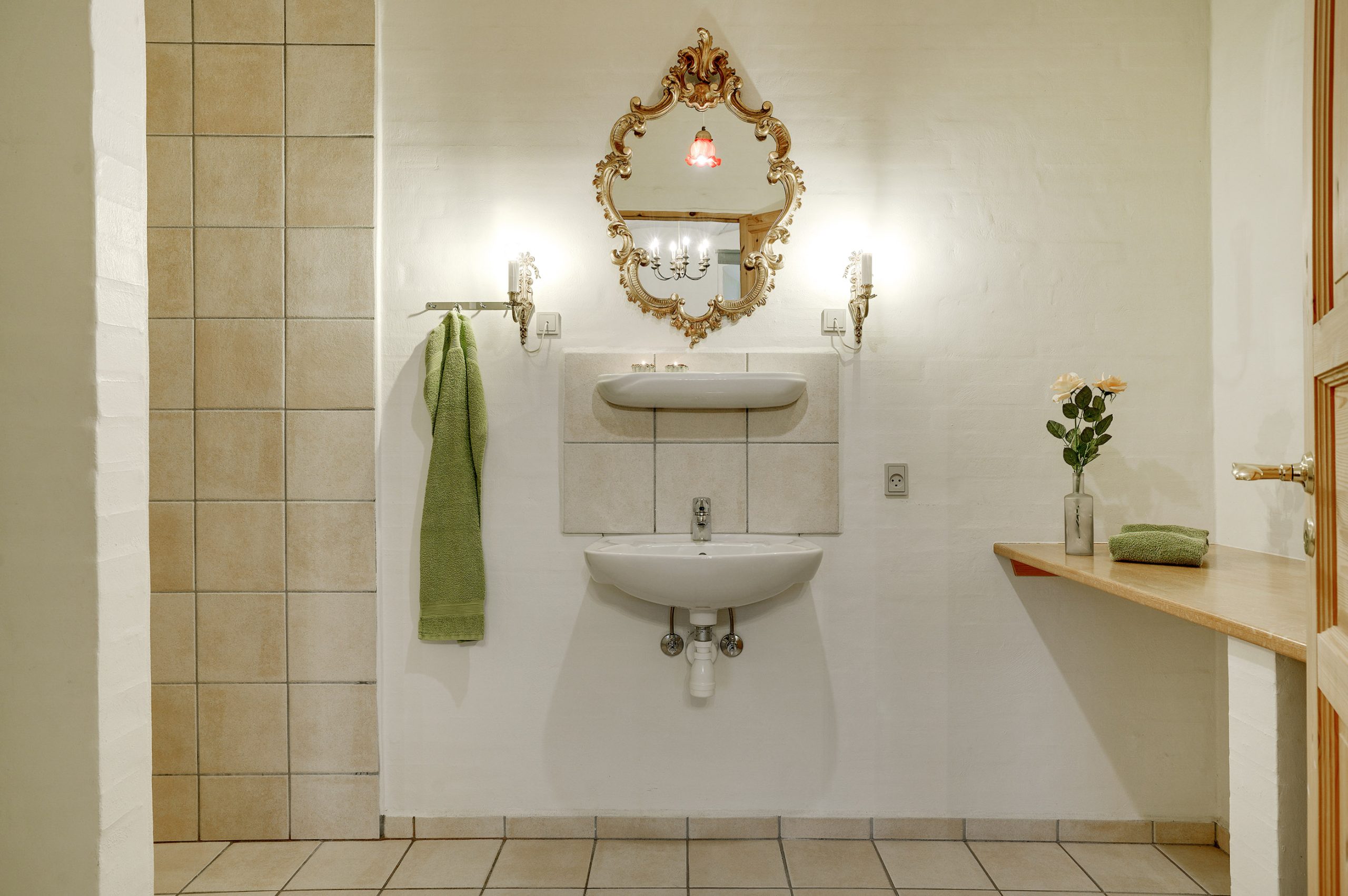 B&B-poolhus-festlokaler-udlejningsejendom-jylland261 Herregårdsferie, wellness, poolhus