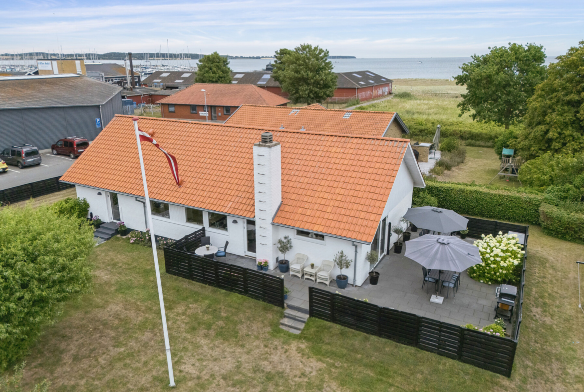 Villa, strand, havn – Kerteminde