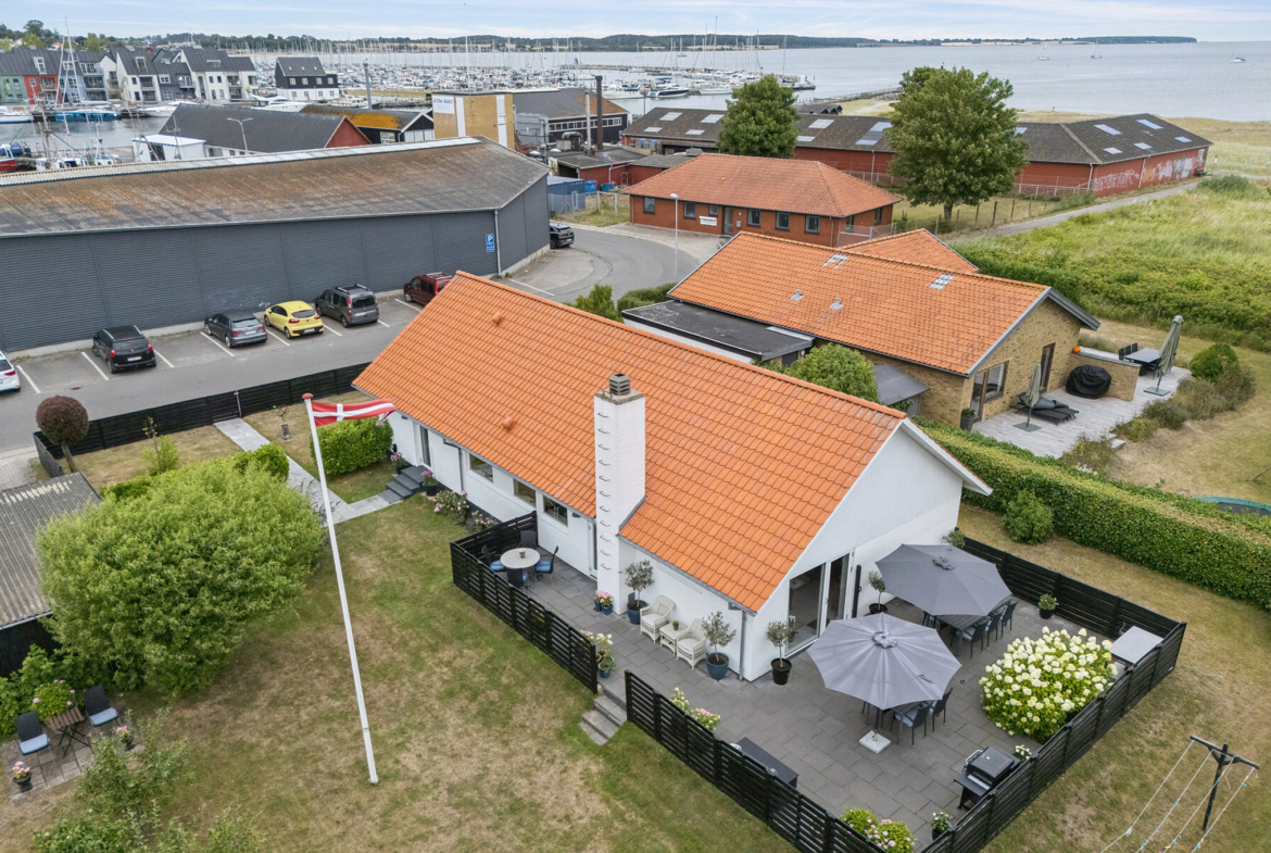 Villa, strand, havn – Kerteminde
