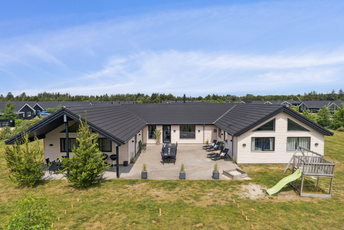Skanlux – poolhus – Vestjylland