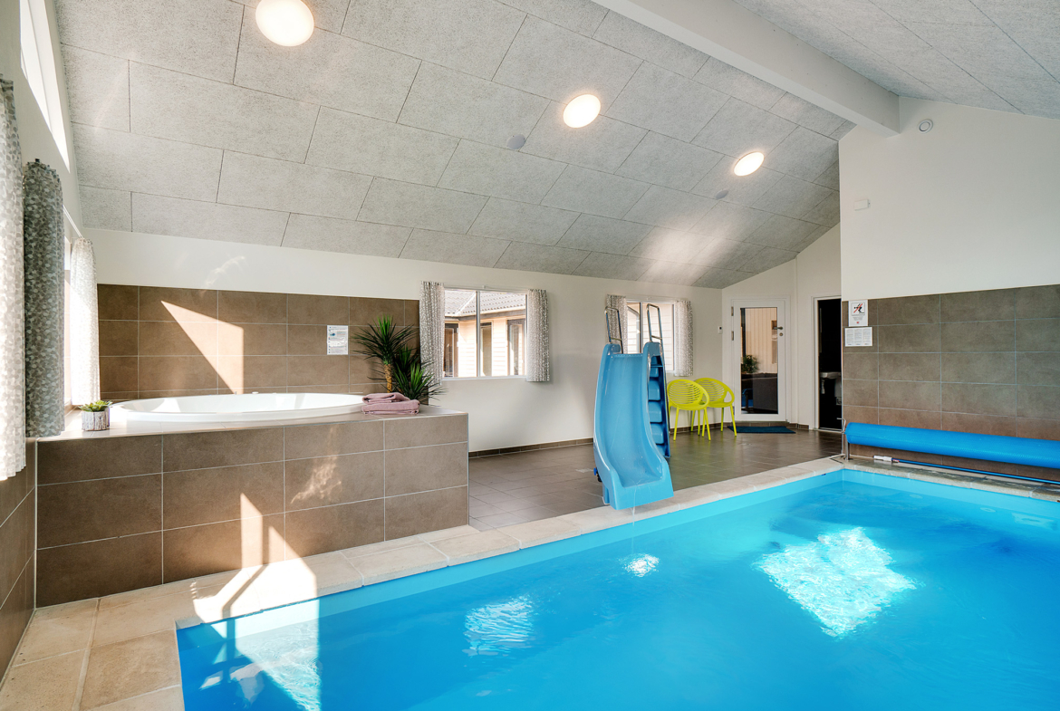Skanlux – poolhus – Vestjylland