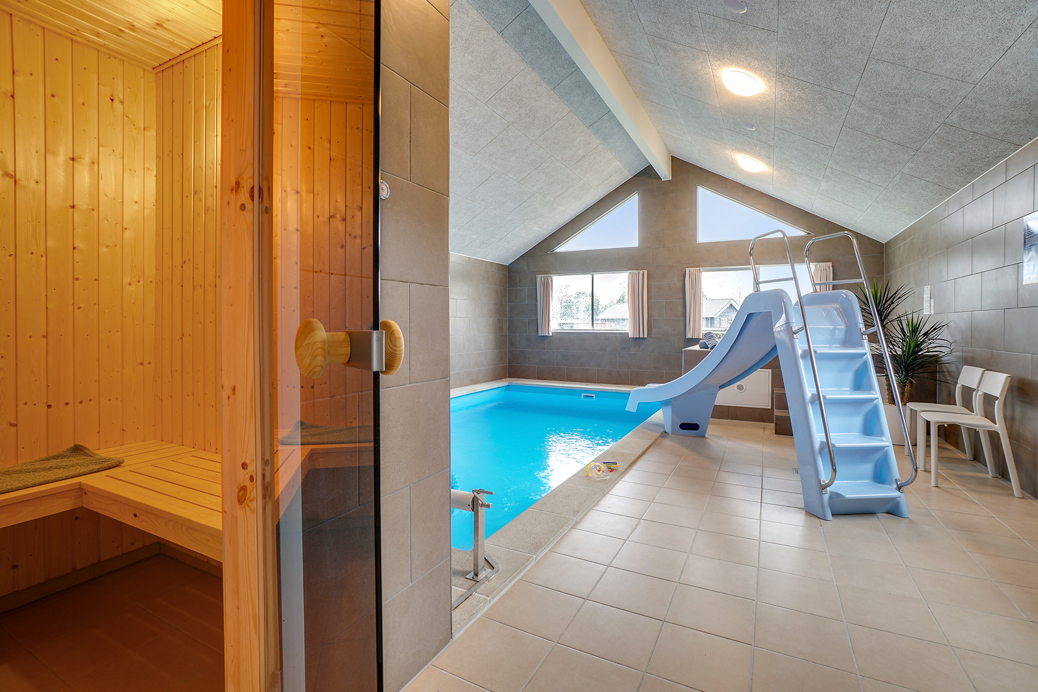 skanlux-poolhus-grenaa37 Grenaa – Skanlux Poolhus
